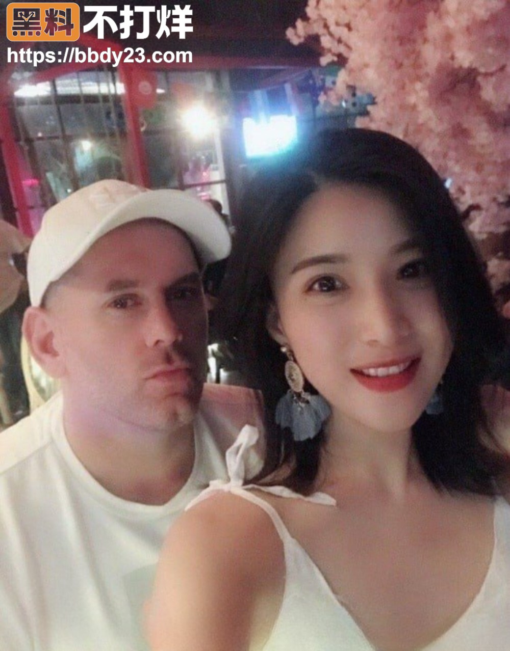 梅纳德骗睡1242名7