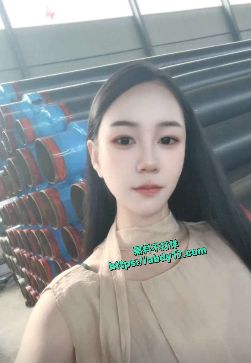 盐山卖钢管的小姐姐的瓜 12