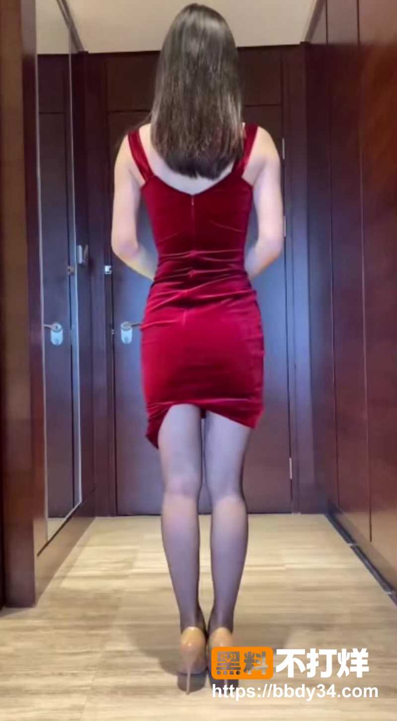 S级身材女模约拍流出6