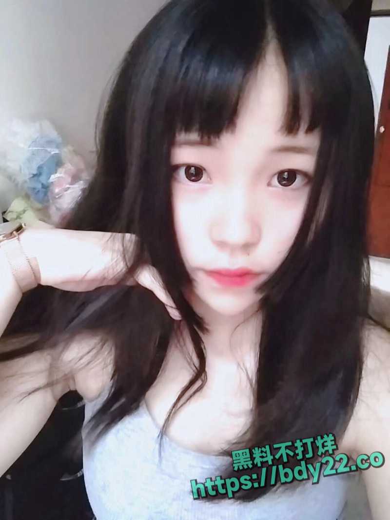 易梦雯53.jpg