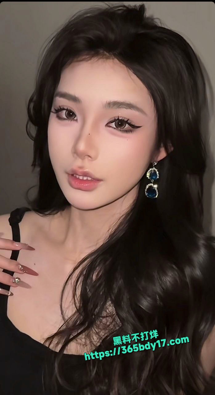00后黄黑皮女神杨璐本性暴露喜欢被用绳子捆绑嘴巴堵上口球调教 4