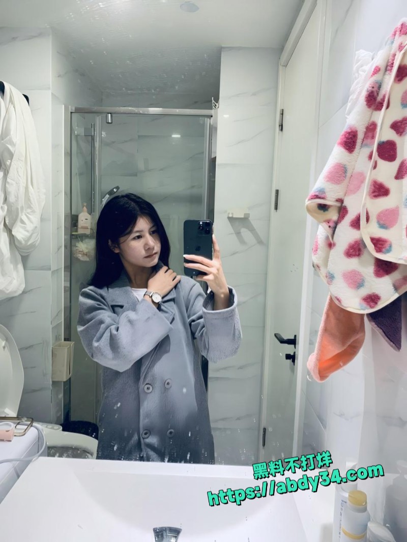 云南师范大学女大学生杨晓莹5