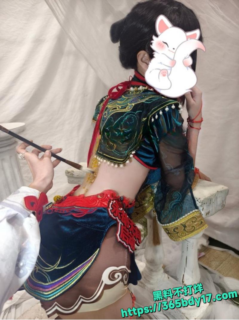 温霜降小母狗大尺度私拍曝光7.