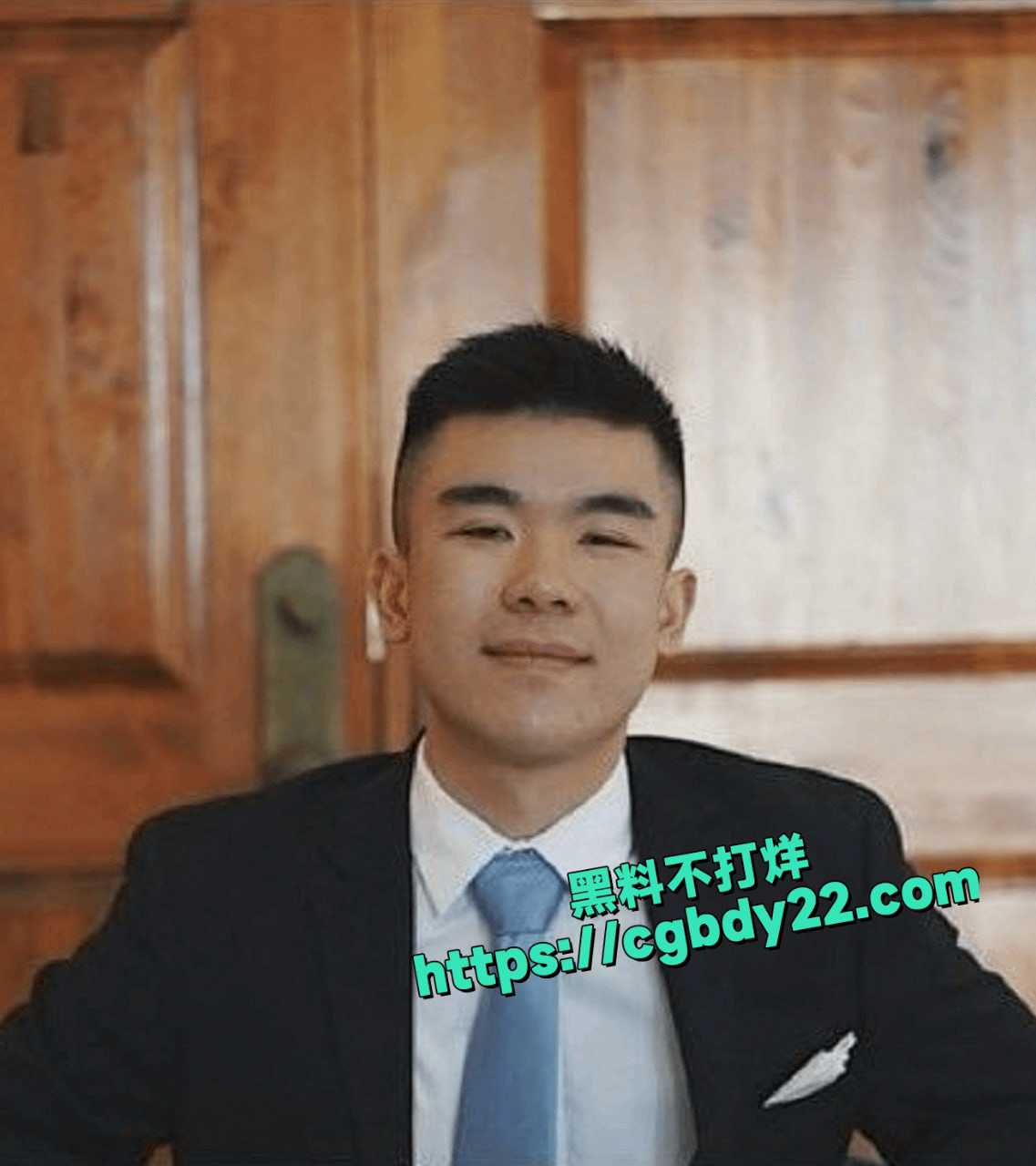 Zerebro加密货币代币创始人 Jeffy Yu  直播饮弹自尽2