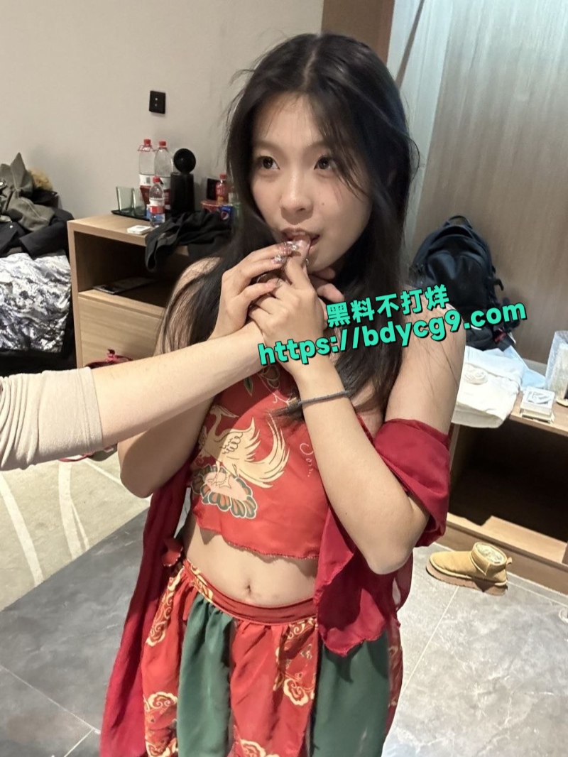 福建女大学生真实啪啪5