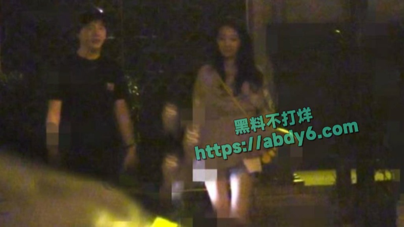 司晓迪公开指控李云迪趁其服用安眠药昏睡后行不轨 24