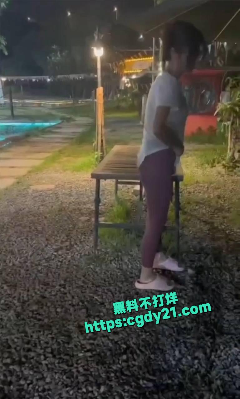 直播PK输了 鞭炮炸逼3
