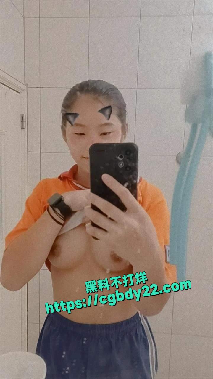 大三妹子陈佩雯2