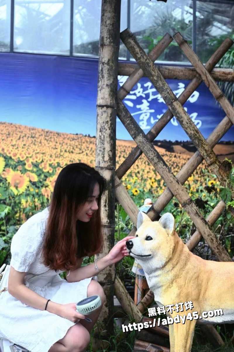 三亚 周书婷4
