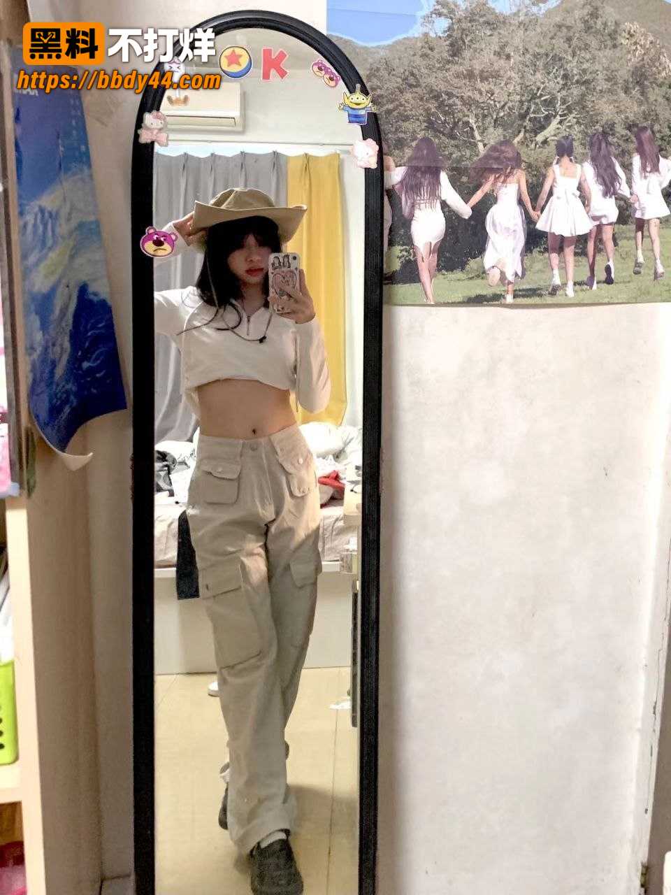高颜值魔鬼身材的反差妹2