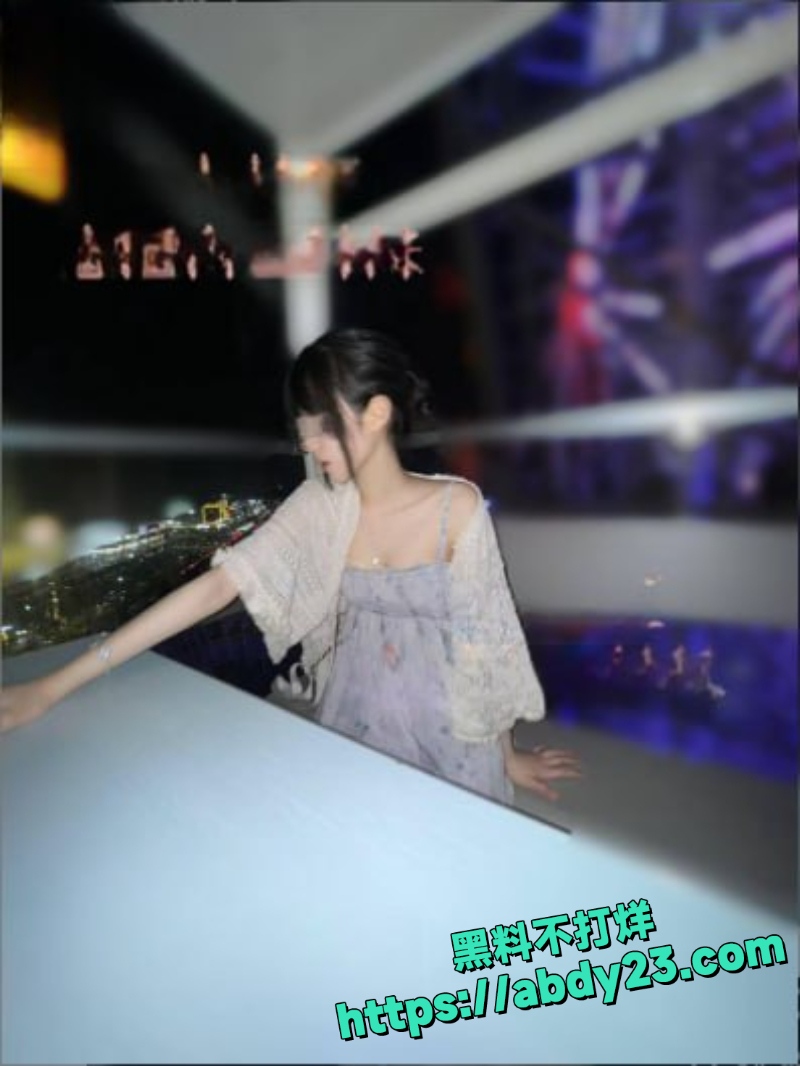 意淫自己妹妹 91 摩天轮惊魂 1