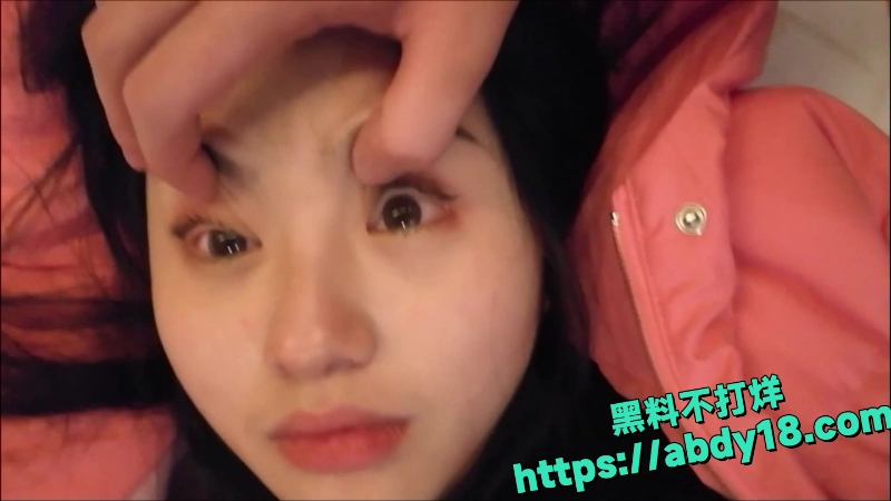 迷晕前女友激情私拍 9