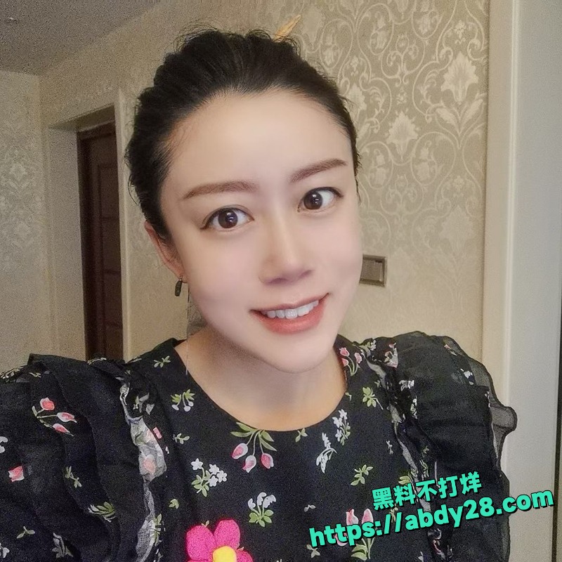 庞凤华出轨私密视频曝光1