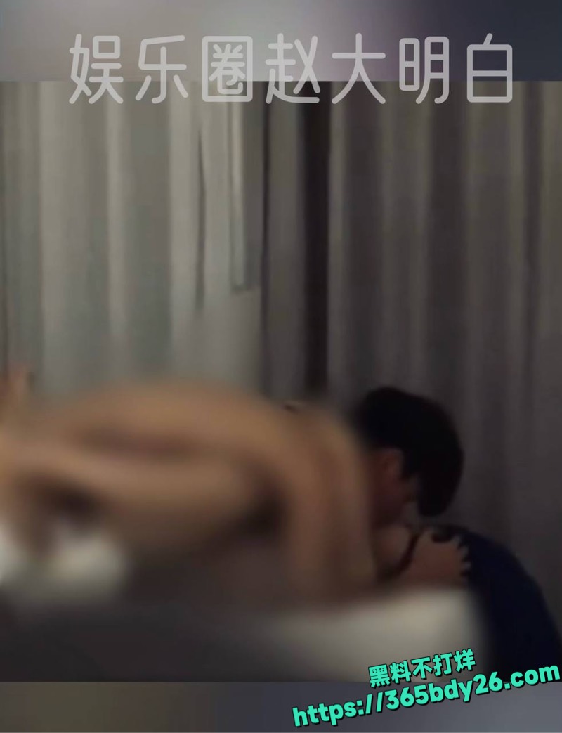 女友李禹熹曝光男演员荣梓杉家暴出轨35
