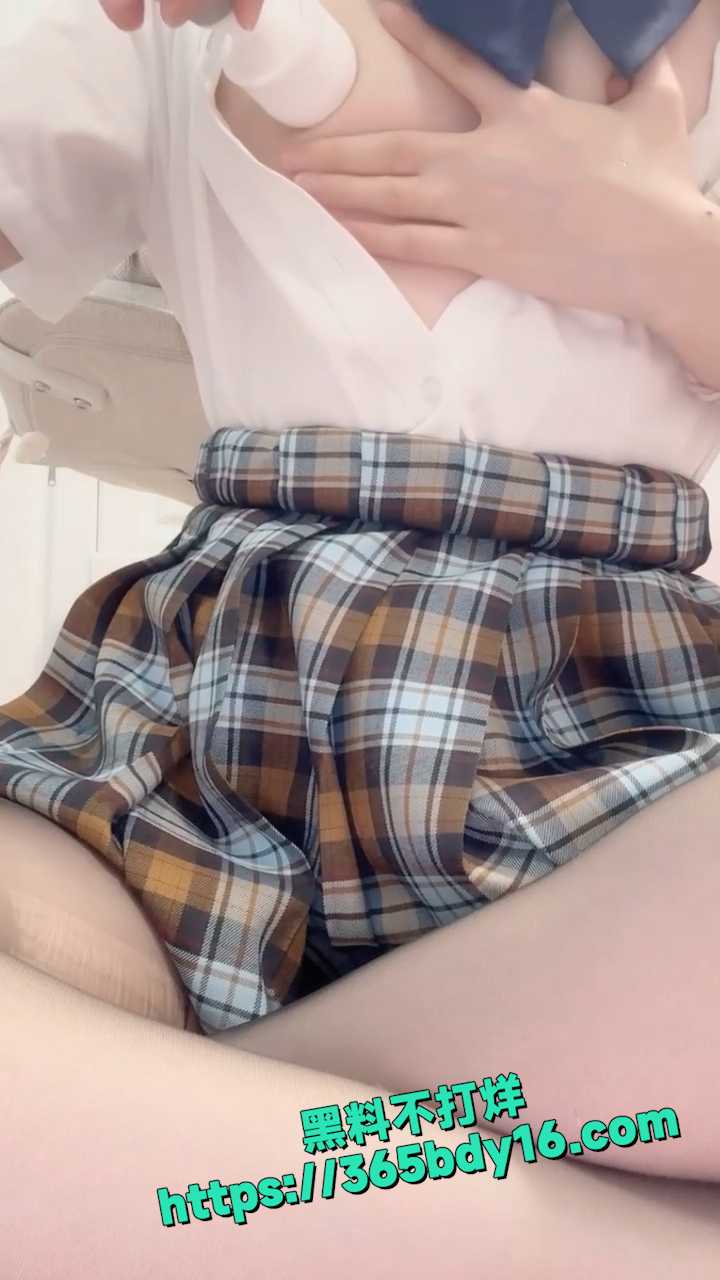 竖版模版.00041012