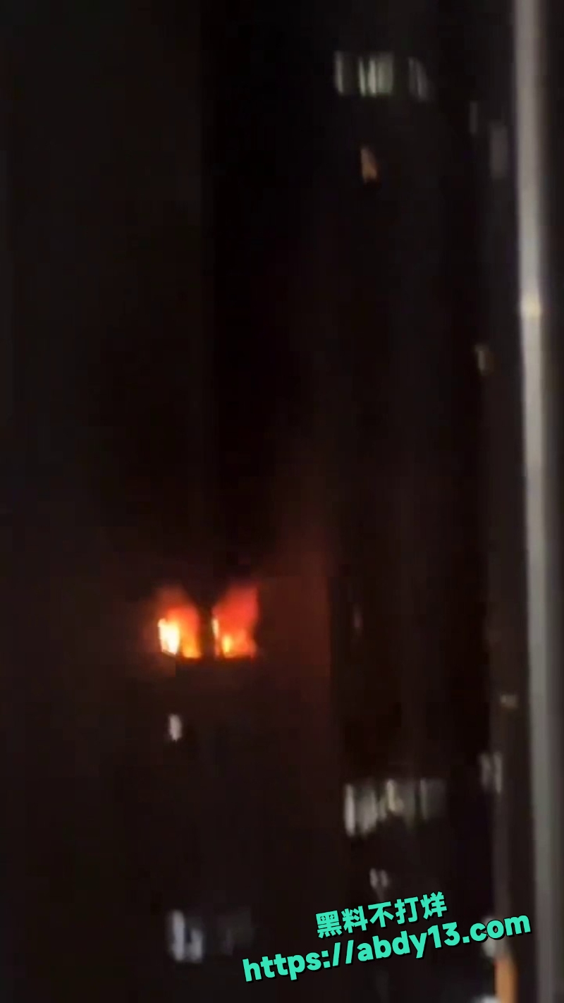 蚌埠金鼎黄庄小区火灾现场惊魂8