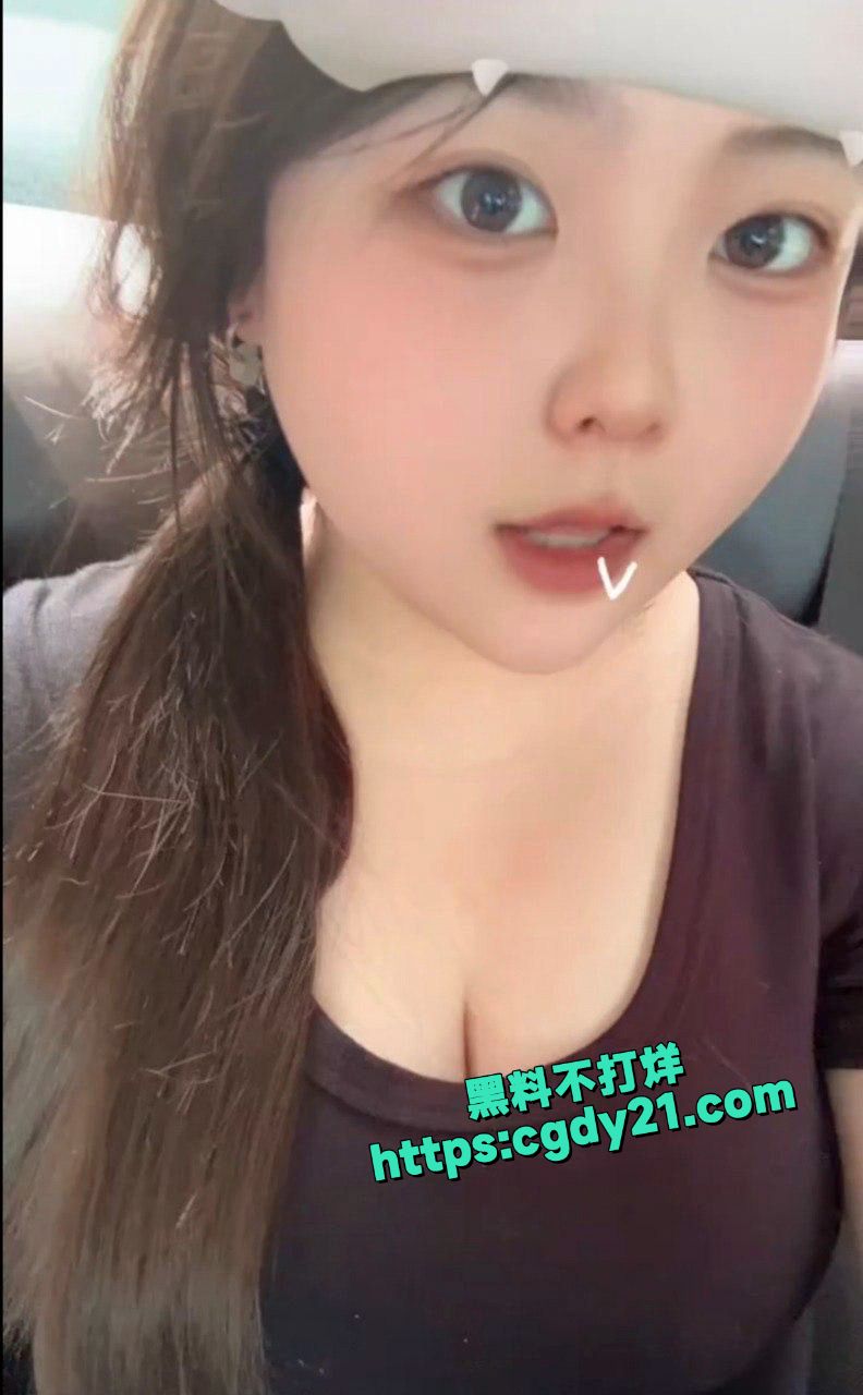 陕西骚逼许珂 微胖大奶嫩妹自慰满足1