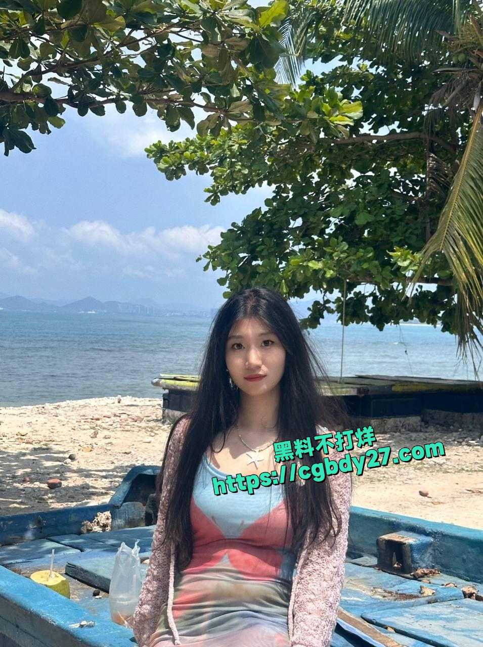 山西反差前女友王佳慧被男友怕下做爱视频3