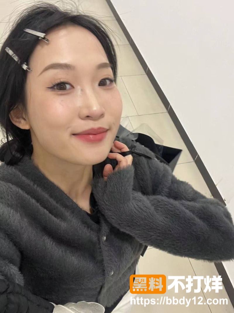 浙江肥臀女友朱芳兰被各种后入。1