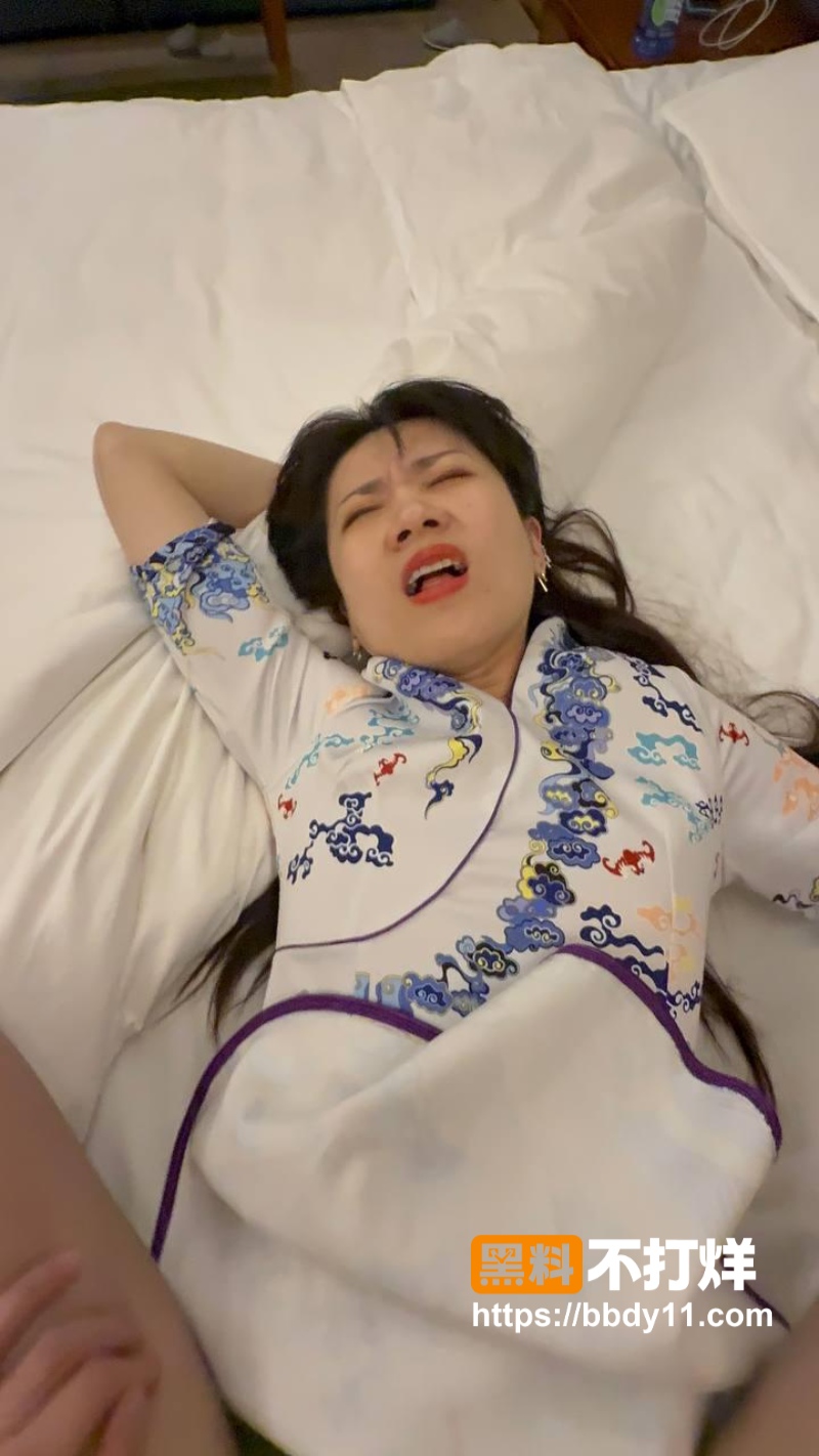 山东极品反差离异空姐04