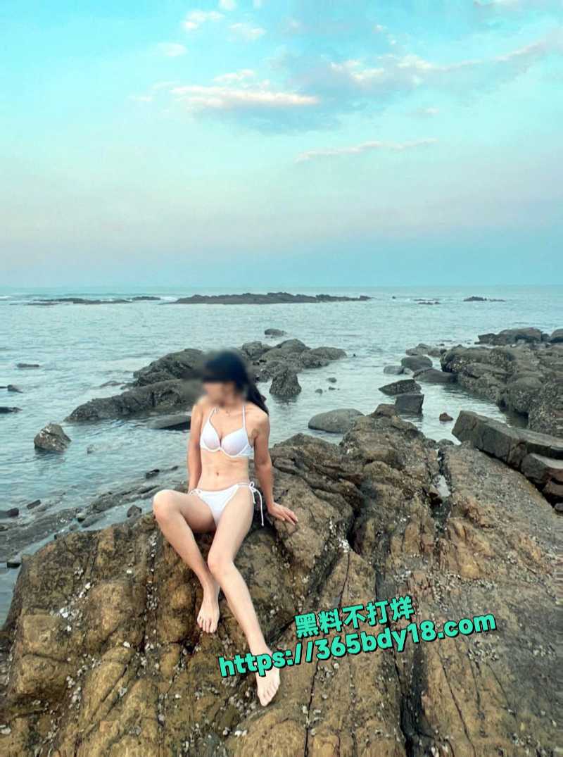 珠海海角绿帽大神跪求处男献出宝精 5