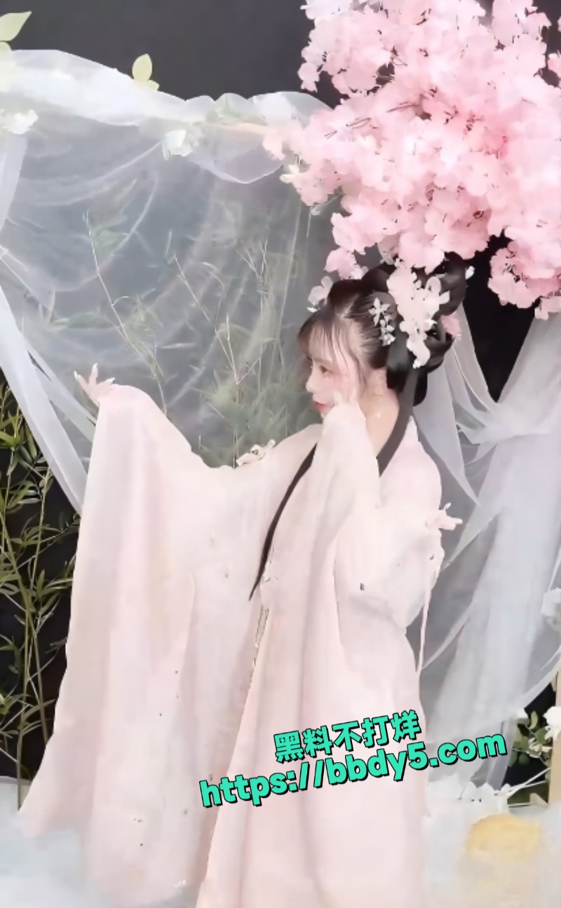 喵小吉超清4k拍摄流出4