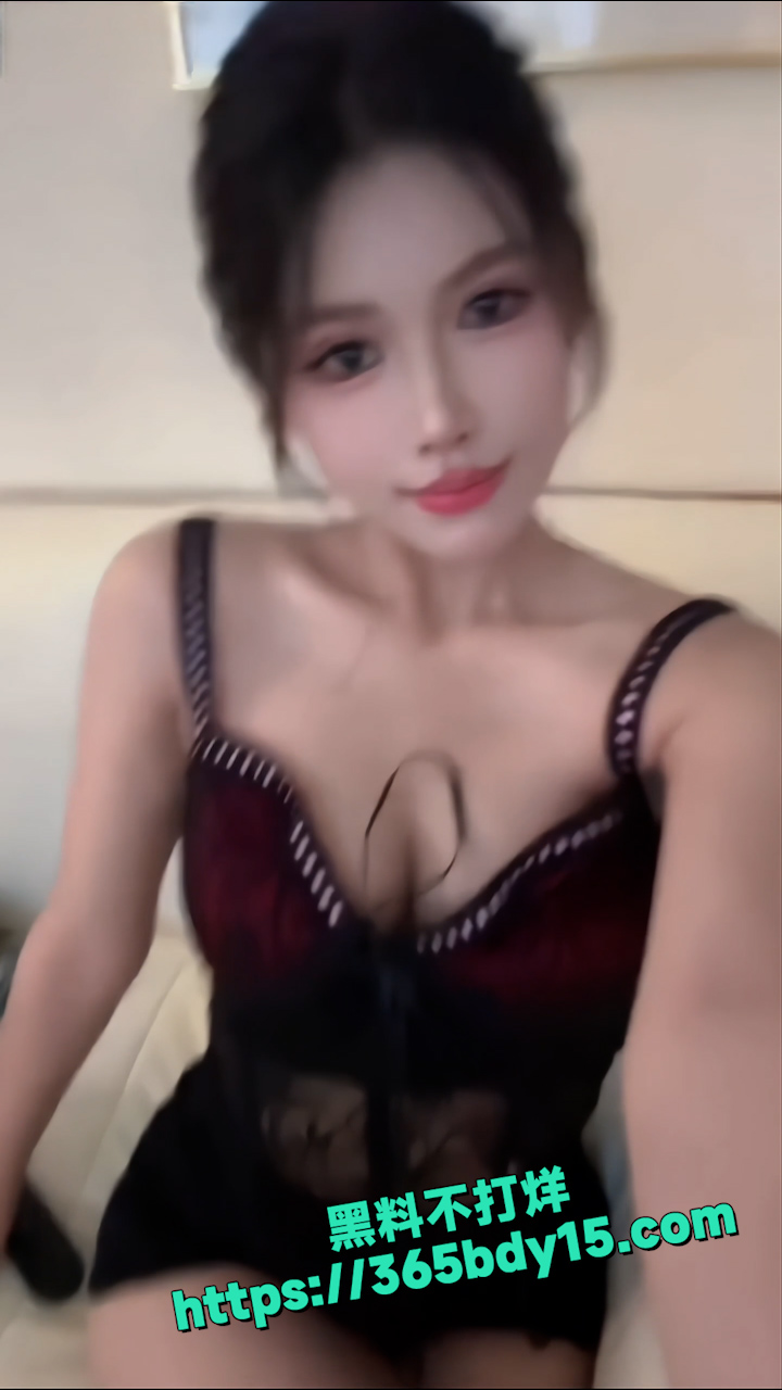 女王又希反差曝光 14