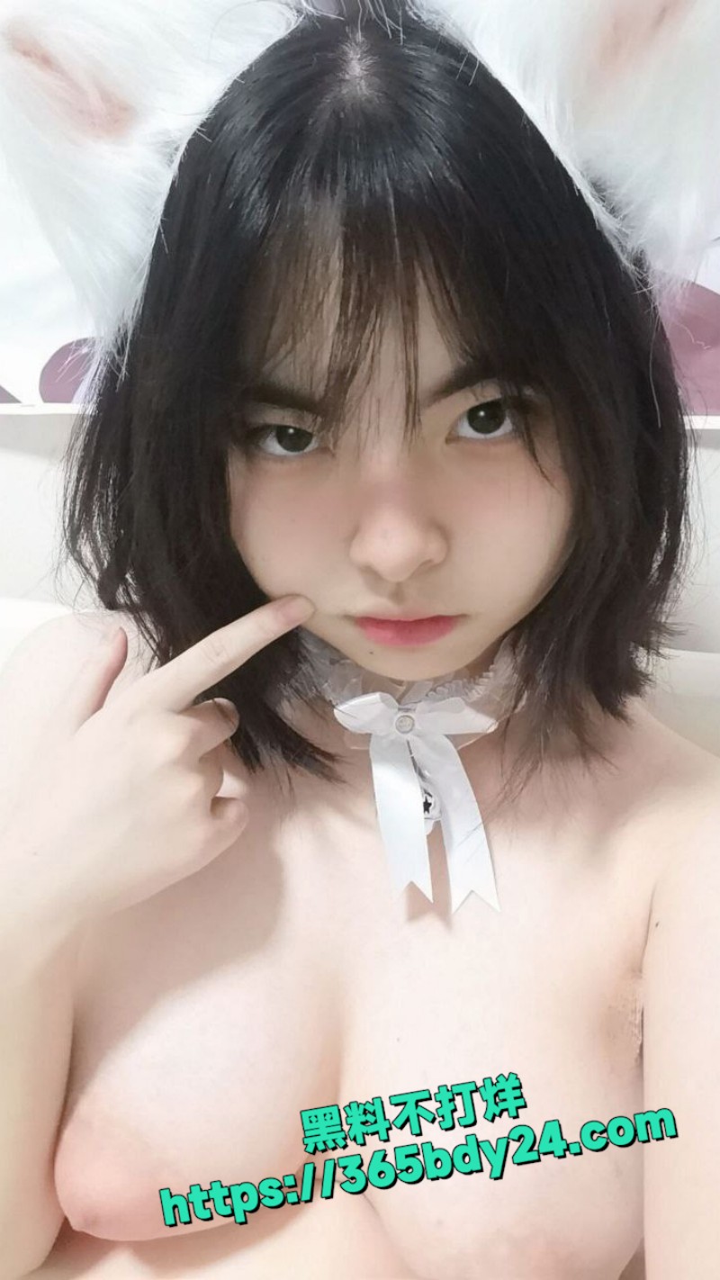 曝光大奶母狗于玟倾 4