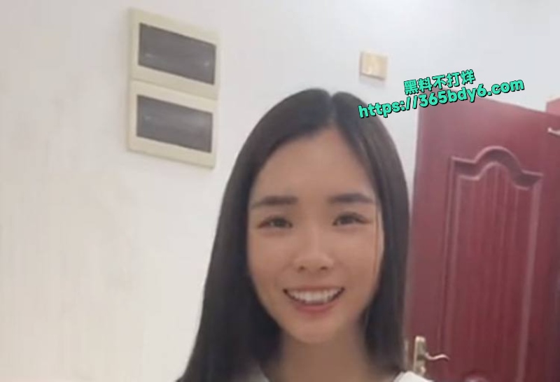 抖音百万粉丝网红工地霞姐