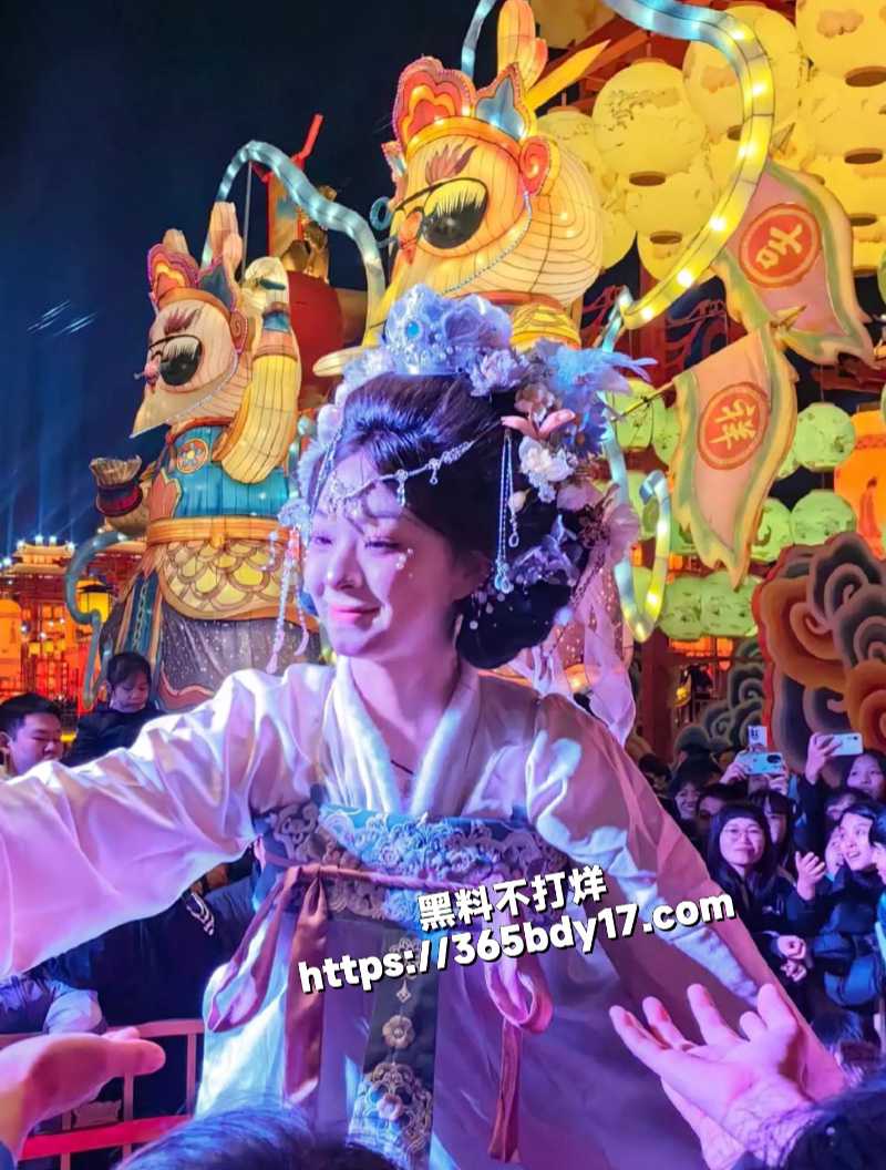 河头老街不倒翁孙鹤滋4