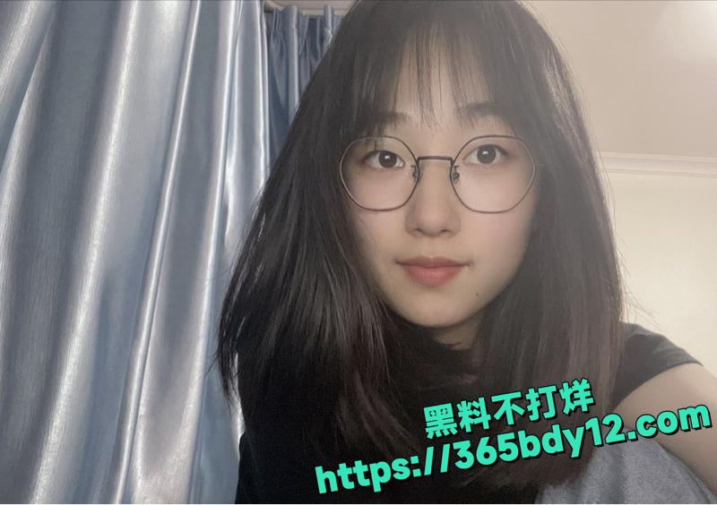 青春巨乳学生妹视频2