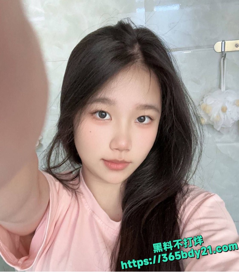 李慧佳修手机泄露大量不雅图片视频 19