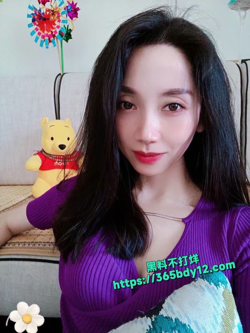 重庆沙坪坝区女干部徐艳霞2
