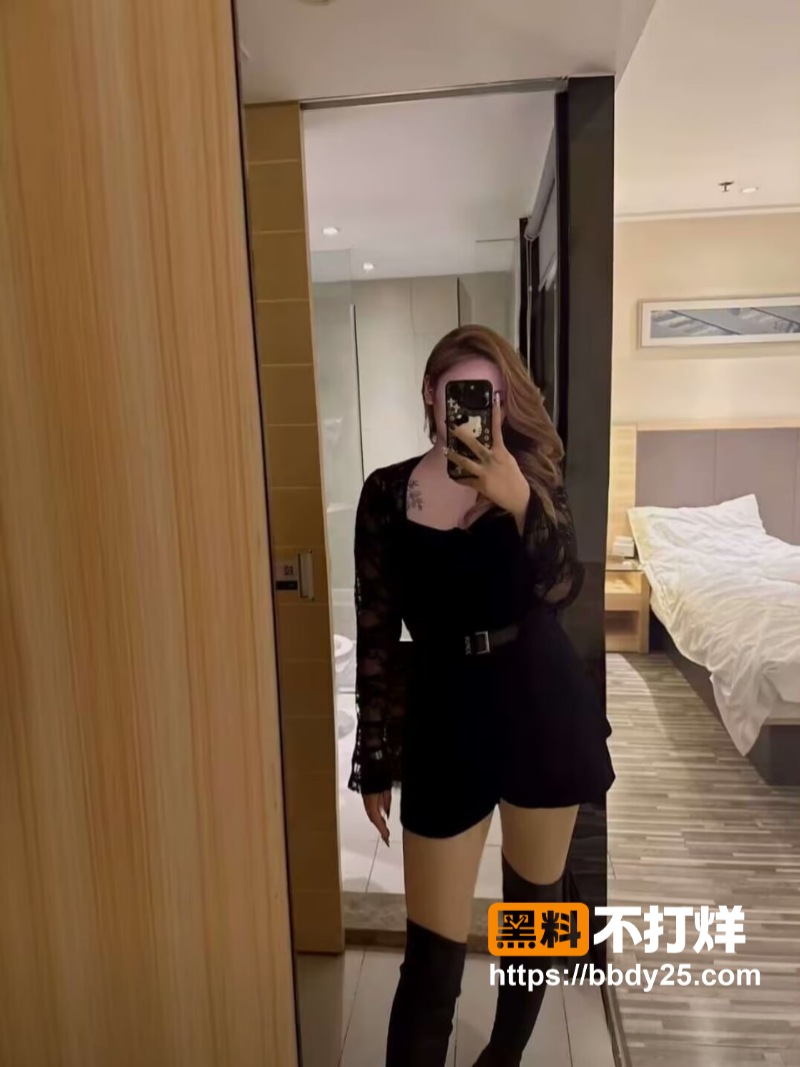 抖音微胖纹身御姐茉莉3