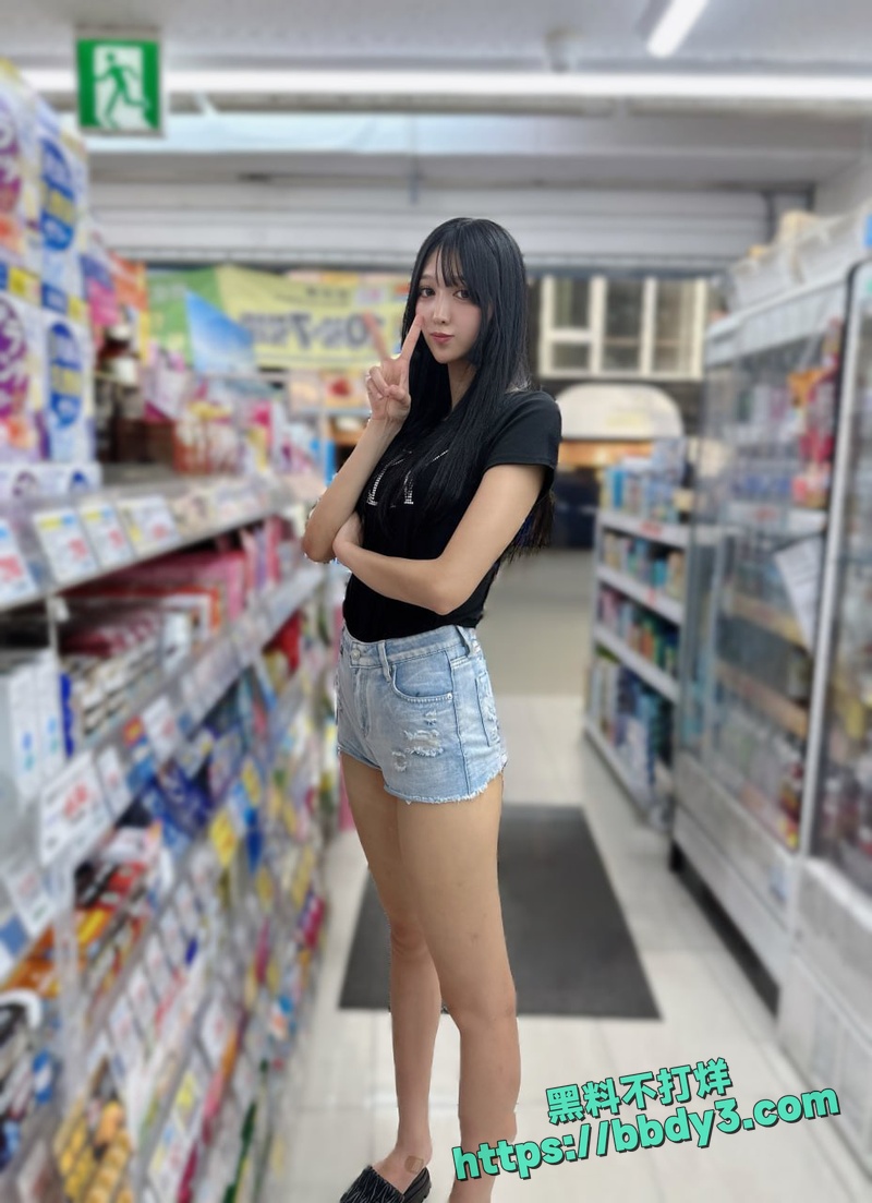 万人求的樱花妹21