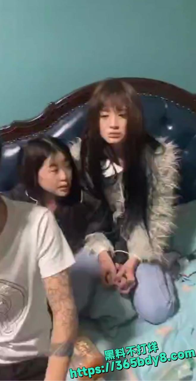 精神小伙打架视频合辑2