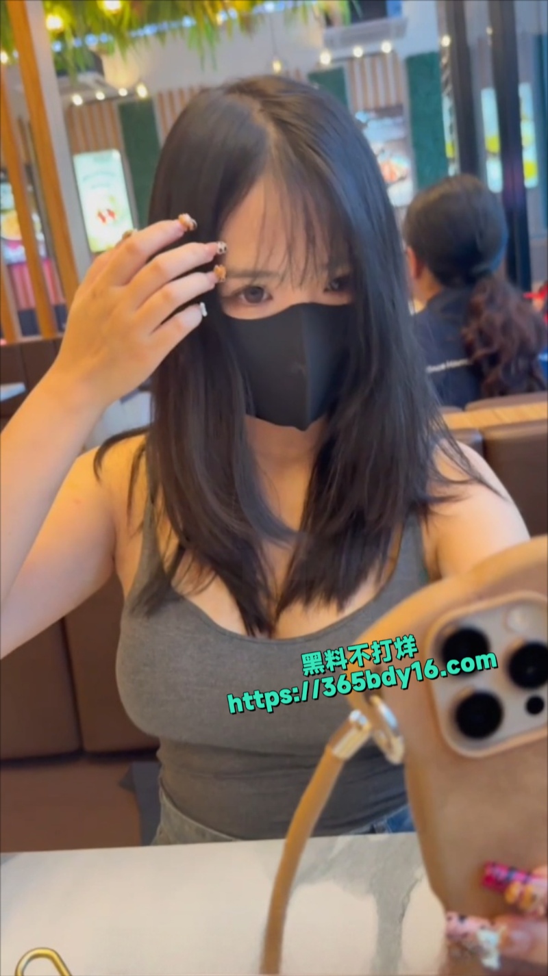 推特超极品大奶尤物欣欣子1