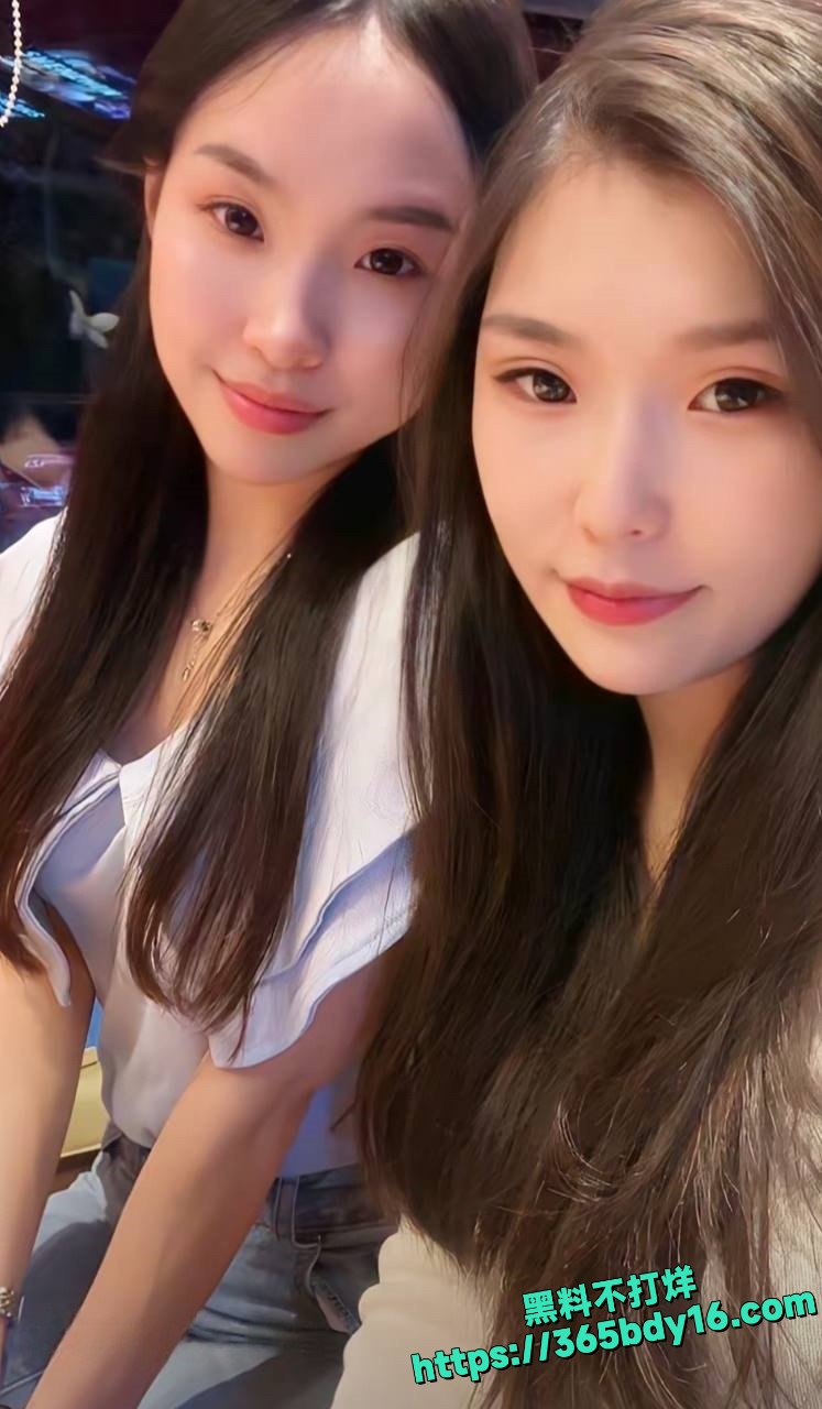 反差婊母狗大学生不雅视频曝光