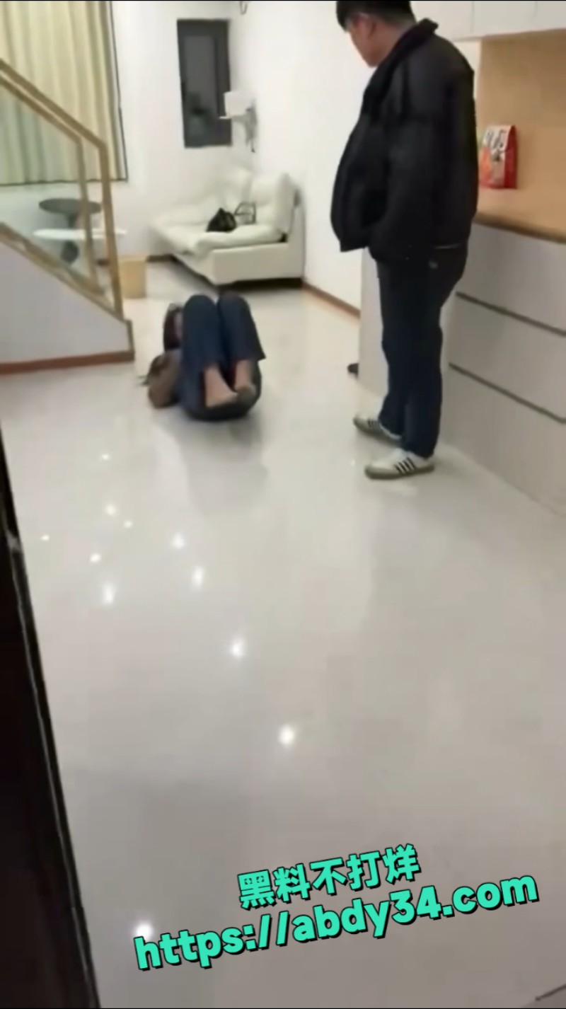 暴打打女人  2