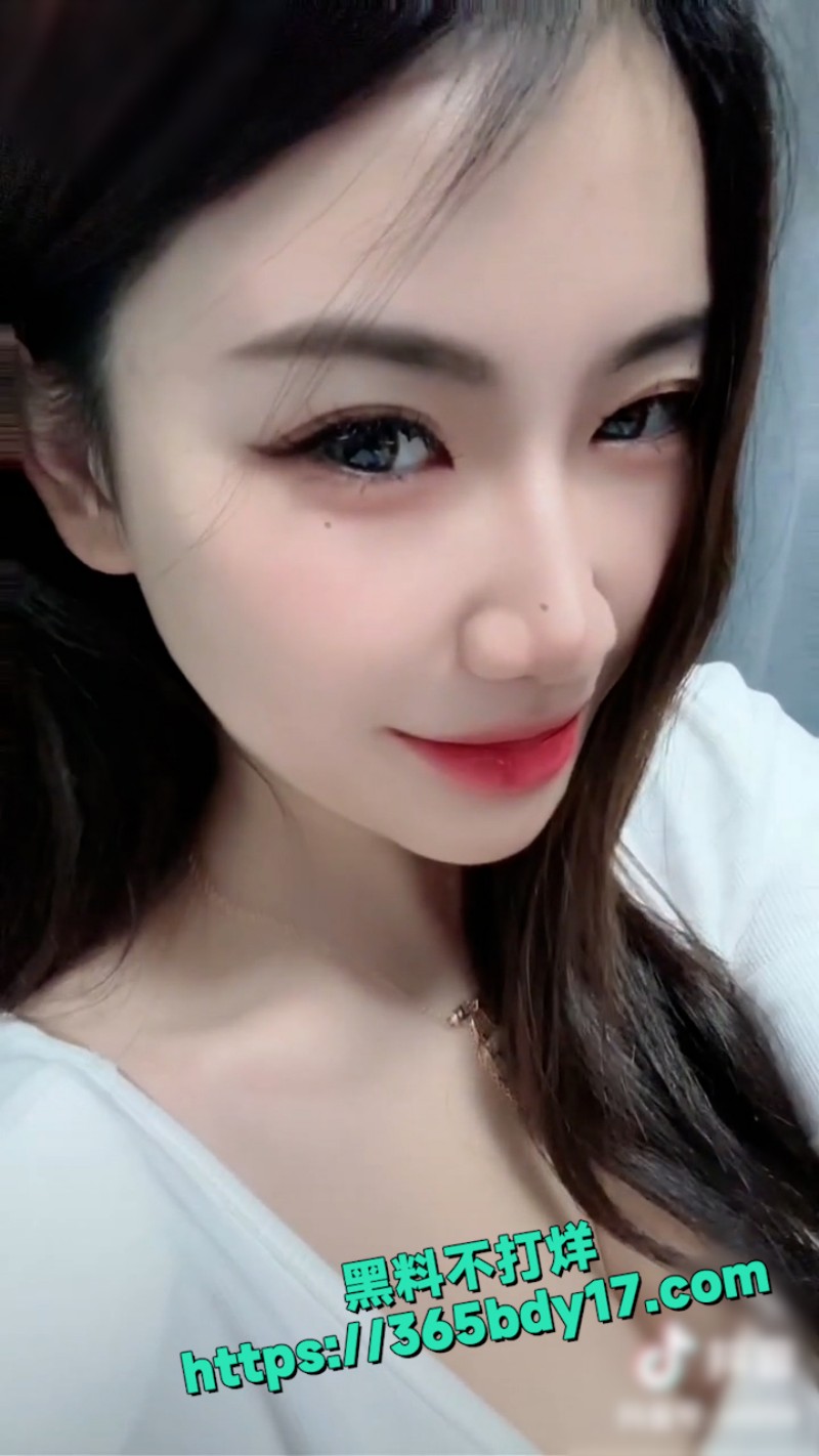 抖音骚气少妇冯笑笑 6