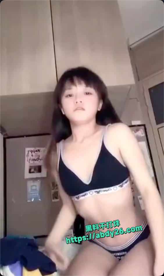 广东周华被金主包养视频流出 6