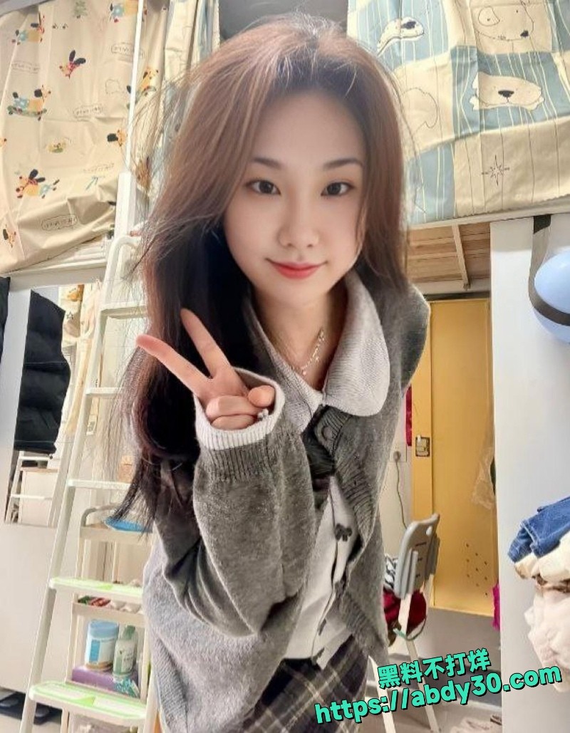广西马雯裸奔私拍视频4