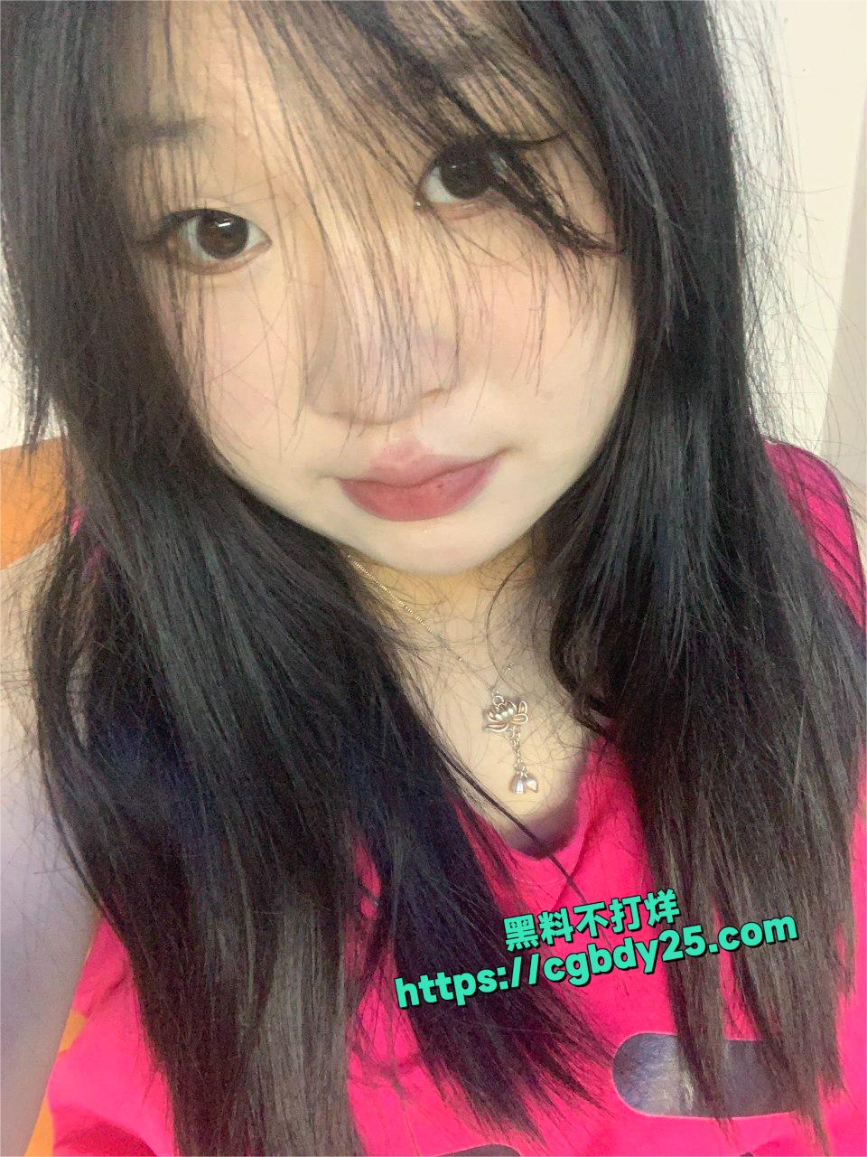 女大学生3
