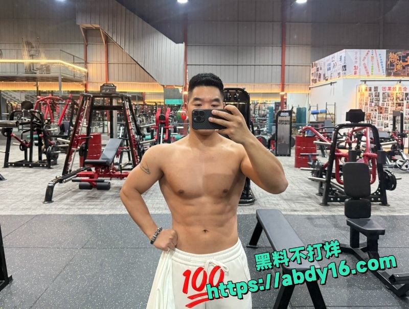 威廉William约炮空姐 8