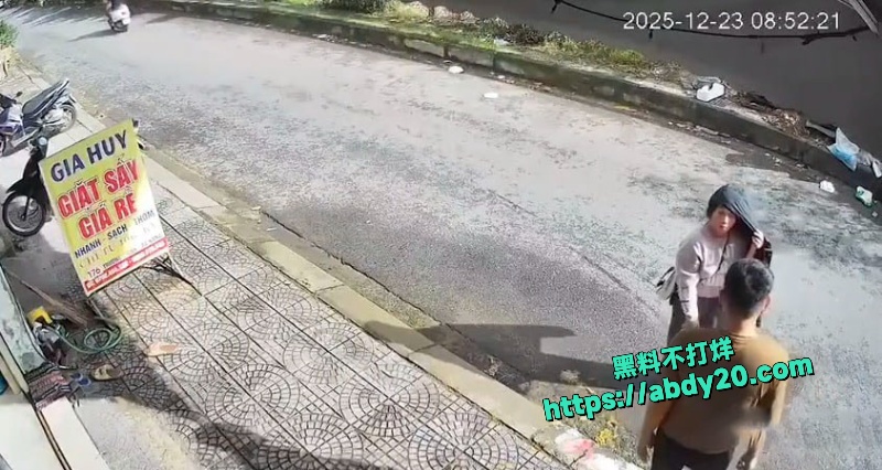越南街头捅人事件 4