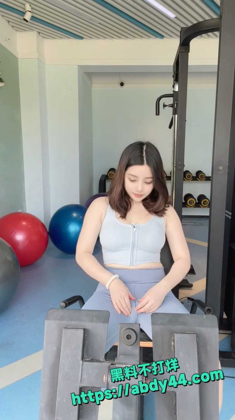 推特网红巨乳肥臀 10