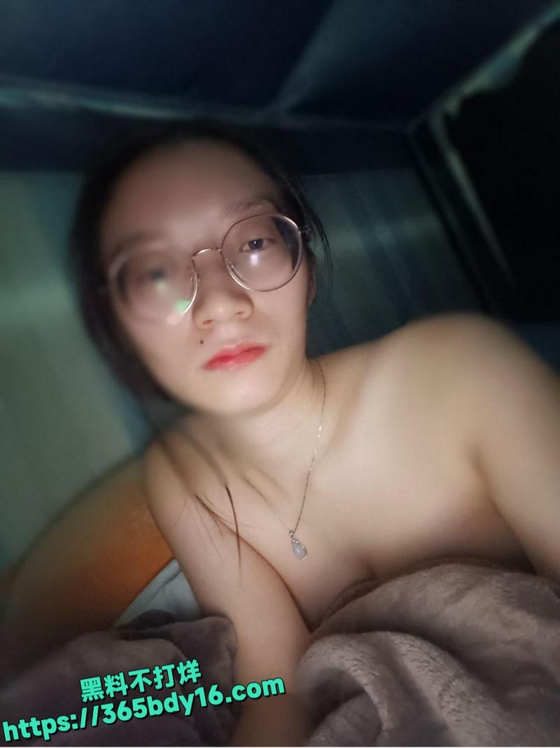 向婷梅反差婊私密视频曝光46