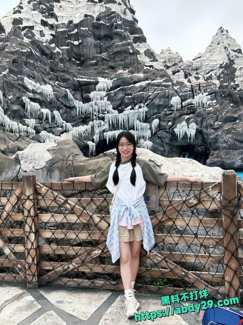 陈梓瑜被包养私拍泄漏 2