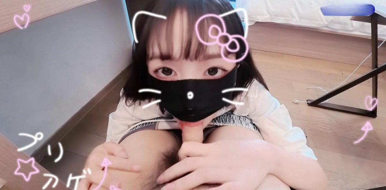 爱玩熊熊全新刺激演绎 可爱JK女友桌上操作玩鸡巴 骚穴喷水高潮超带劲
