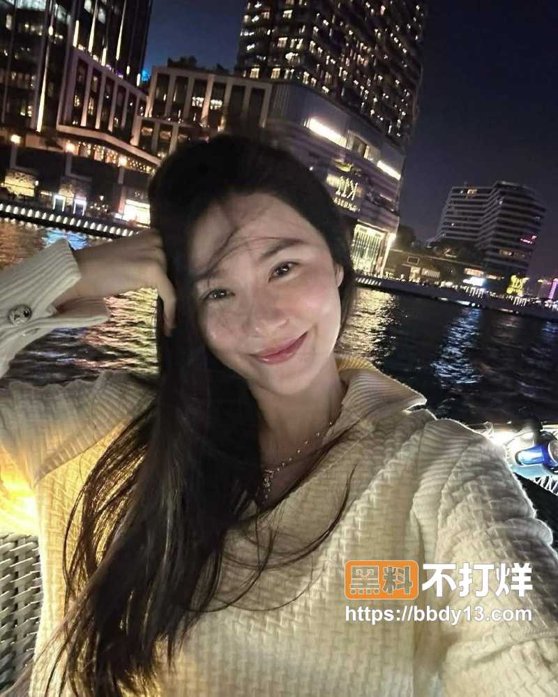 Lea Lee早期做黄播与前男友做爱16